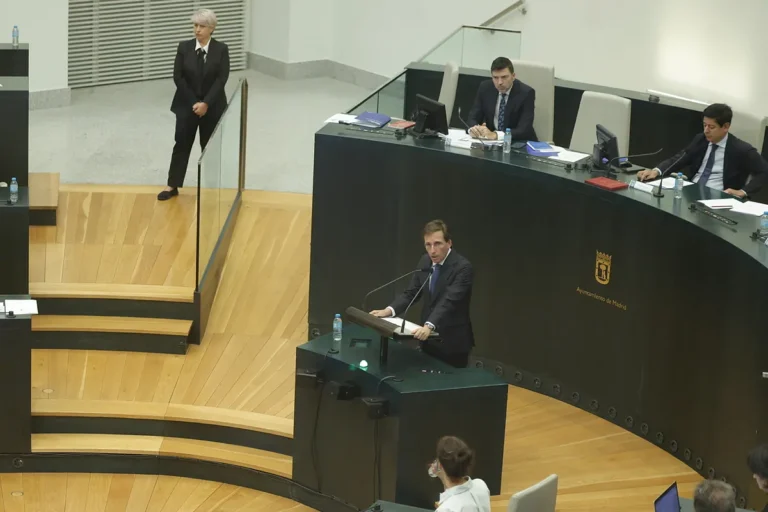 Madrid convertirá suelos de oficinas en vivienda protegida