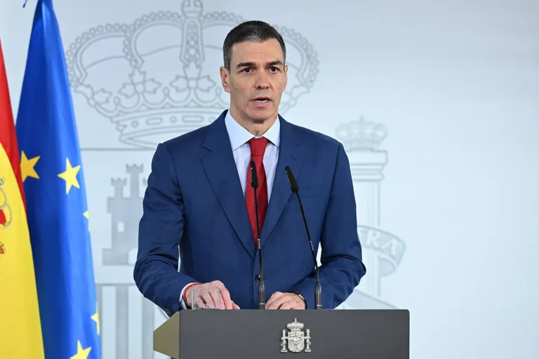 Pedro Sánchez decidirá hoy sobre el adelanto de elecciones